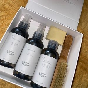 Ugg + cleaning kit